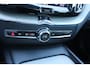 Volvo XC60 T8 Automaat Twin Engine AWD Inscription | Schuif/kanteldak | Trekhaak | DAB | Verw. Voorstoelen | Verw. Achterbank