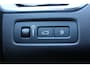 Volvo XC60 T8 Automaat Twin Engine AWD Inscription | Schuif/kanteldak | Trekhaak | DAB | Verw. Voorstoelen | Verw. Achterbank