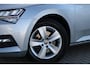 Skoda Superb Combi 1.5 TSI 150pk DSG Business Edition | Trekhaak | Navigatie | Parkeersensoren Achter