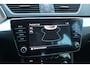 Skoda Superb Combi 1.5 TSI 150pk DSG Business Edition | Trekhaak | Navigatie | Parkeersensoren Achter