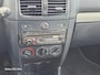 Renault Clio 1.4-16V Expression uniek km org nl auto elektrische ramen cv op afs