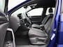 Volkswagen T-Roc 1.5 TSI R-Line 150 PK | Automaat | Climatronic | Navigatie | Adaptive Cruise Control | Lane Assist | Parkeersensoren | Trekhaak |