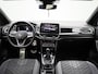 Volkswagen T-Roc 1.5 TSI R-Line 150 PK | Automaat | Climatronic | Navigatie | Adaptive Cruise Control | Lane Assist | Parkeersensoren | Trekhaak |