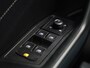 Volkswagen T-Roc 1.5 TSI R-Line 150 PK | Automaat | Climatronic | Navigatie | Adaptive Cruise Control | Lane Assist | Parkeersensoren | Trekhaak |
