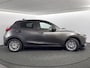 Mazda 2 1.5 Skyactiv-G Luxury / NL auto / Voll. onderhouden / Trekhaak / Navigatie / Camera