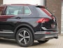Volkswagen Tiguan 1.5 TSI ACT Highline Business R Trekhaak| Pano| Navi+BT| Camera