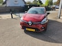 Renault Clio RENAULT CLIO ESTATE 0.9 TCE Limited incl 1 jaar car garantie