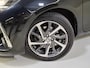 Toyota Yaris 1.5 Hybrid Premium | Panorama-dak | Keyless | Cruise control | licht/regen sensor |