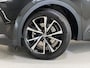 Toyota C-HR 2.0 Plug-in Hybrid 220 Dynamic | trekhaak afneembaar | LED | Dodehoeksensor | Carplay | Stoel/stuur verw. |