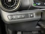 Toyota C-HR 2.0 Plug-in Hybrid 220 Dynamic | trekhaak afneembaar | LED | Dodehoeksensor | Carplay | Stoel/stuur verw. |