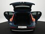 Volvo XC40 1.5 T5 Plug-in hybrid Core Bright | Leder-Alcantara | Standkachel | Stoelverwarming | Stuurwiel verwarmd | Google Maps | Camera