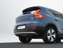 Volvo XC40 1.5 T5 Plug-in hybrid Core Bright | Leder-Alcantara | Standkachel | Stoelverwarming | Stuurwiel verwarmd | Google Maps | Camera