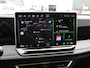 Volkswagen Tiguan 1.5 eTSI R-Line Edition 150pk automaat | Black Style | Dodehoekdetectie | Camera | Navigatie | Stoel- en Stuurverwarming | Massagestoelen | Adaptive Cruise | LED Plus |