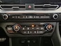 Kia Niro 1.6 GDi Hybrid ExecutiveLine | Open dak | Lederen bekleding | Navigatie |