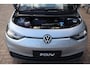 Volkswagen ID.3 204pk Life 58 kWh | SoH 94% | Navigatie | PDC | Stoelverwarming