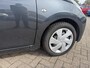 Toyota Aygo 1.0 VVT-i x-play BJ`17 NAP NL Airco Camera 5drs LED