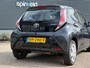 Toyota Aygo 1.0 VVT-i x-play BJ`17 NAP NL Airco Camera 5drs LED