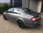Volkswagen Jetta 1.6 Comfortline / CLIMA / ALU VELGEN / SEDAN / NWE BANDEN / APK OKTOBER 2026 !!!
