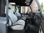 Land Rover 90 Benzine 2.0 136pk / 6 persoons