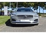 Volvo V90 T8 AWD 455PK Plug-in Hybrid Ultra Bright | HUD | B&W | 360 camera | Stuurverwarming | Panodak | 19"LMV |