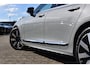 Volvo V90 T8 AWD 455PK Plug-in Hybrid Ultra Bright | HUD | B&W | 360 camera | Stuurverwarming | Panodak | 19"LMV |
