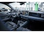 Volkswagen Tiguan 1.5 eTSI R-Line Business | Achteruitrijcamera | Elektrisch schuif-/kanteldak | Lichtmetalen velgen 20"