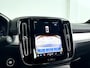 Volvo XC40 B4 Plus Dark | Parkeercamera | Stoel- en Stuurverwarming | Harman Kardon | Trekhaak