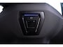 BMW 5-Serie Touring 520i M Sport - Trekhaak - Panoramadak - Parking/Driving Assistant Professional - Head Up - Harman Kardon - Comfort Access - Standkachel - Stoelventilatie voor - Elektrisch verwarmde voor/achterstoelen -