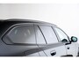 BMW 5-Serie Touring 520i M Sport - Trekhaak - Panoramadak - Parking/Driving Assistant Professional - Head Up - Harman Kardon - Comfort Access - Standkachel - Stoelventilatie voor - Elektrisch verwarmde voor/achterstoelen -