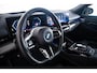 BMW 5-Serie Touring 520i M Sport - Trekhaak - Panoramadak - Parking/Driving Assistant Professional - Head Up - Harman Kardon - Comfort Access - Standkachel - Stoelventilatie voor - Elektrisch verwarmde voor/achterstoelen -