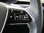 Audi E-tron 55 quattro S edition 95 kWh | SOH 100% | Luchtvering | Achteruitrijcamera | Adaptieve cruise control | Stoelverwarming | CarPlay | Navigatie |