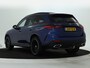 Mercedes-Benz GLC 300 e 4MATIC AMG Plug-In Hybride AMG line | Night Pakket | Panorama Schuif-Kanteldak | 20" multispaaks lichtmetalen AMG velgen | 360° camera. Inclusief 24 maanden MB Certified garantie voor Europa.