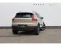 Volvo XC40 B3 177PK Automaat Plus Dark Google infotainment / Draadloos telefoon opladen / Elektrisch bedienbare bestuurdersstoel met geheugen / Adaptieve Cruise Control / Parkeersensoren voor en achter met 360 graden camera