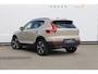 Volvo XC40 B3 177PK Automaat Plus Dark Google infotainment / Draadloos telefoon opladen / Elektrisch bedienbare bestuurdersstoel met geheugen / Adaptieve Cruise Control / Parkeersensoren voor en achter met 360 graden camera