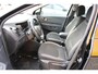 Renault Captur TCe 150 EDC Intens | Easy Life Pack | Camera | Verwarmde voorstoelen | Weinig kms |