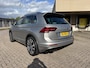 Volkswagen Tiguan R-Line 1.4 TSI 4Motion Highline automaat [ panodak,leer,virtual dash,fm navi,camera ]