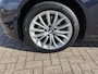 BMW 5-Serie Touring 520i Luxury Edition automaat [ Full option, NL-auto, 1e eig, dealer oh ]