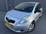 Toyota Yaris 1.3 VVTi *AIRCO*APK*NAP*ZUINGE AUTO