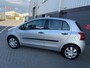 Toyota Yaris 1.3 VVTi *AIRCO*APK*NAP*ZUINGE AUTO