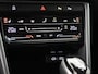 Volkswagen T-Roc 1.5 TSI Style | Navigatie | Trekhaak | Stoelverwarming | ACC | Parkeerhulp | LED | Apple Carplay |