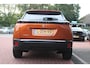 Peugeot 2008 1.2 Puretech *Allure* | Carplay | Camera | Cruise & Climate Control | PDC | Bluetooth | Navigatie | Privacy | Orig.NL |