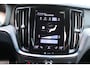 Volvo V60 2.0 B3 R-DESIGN 177PK MILD HYBRID AUTOMAAT 8 | PANORAMISCH SCHUIF/KANTELDAK | PREMIUM AUDIO BY HARMAN KARDON | 19" 5-TRIPPLE SPAAKS BLACK/DIAMAND CUT LICHTMETALEN VELGEN | BLINDSPOT INFOMATION SYSTEM (BLIS) | VERWARMDE VOORRUIT |VERWARMDE AQUABLADE RUITENWISSERBLADEN | PILOT ASSIST | APPLE CARPLAY / ANDROID AUTO | DODEHOEKDETECTIE |  ADAPTIEVE CRUISECONTROL | R-DESIGN BEKLEDING MET NAPPA LEDER I.C.M. OPEN GRID TEXTIEL | ELEKTRISCH VERSTELBARE CONTOUR STOELEN (SPORTSTOELEN) MET GEHEUGEN OP BEIDE VOORSTOELEN |VERWARMDE VOORSTOELEN EN ACHTERBANK | VERWARMD STUURWIEL | PARKEERVERWARMING MET TIMER (STANDKACHEL) | FULL LED KOPLAMPEN | ELEKTRISCH BEDIENBARE ACHTERKLEP | ELEKTRISCH UITKLAPBARE TREKHAAK | 1800 KG TREKGEWICHT! | EXTRA GETINTE RUITEN ACHTER | ZWARTE HEMELBEKLEDING |