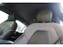 Volvo V60 2.0 T6 Plug-in hybrid AWD Plus Dark | Trekhaak | Elektrische stoelen met geheugen | Harman/Kardon Audio | Stoel & Stuurverwarming | Pilot assist