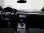 Volkswagen Arteon Shooting Brake 1.4 TSIeHybrid 160kW/218PK R-Line DSG · Panoramadak · Trekhaak · Camera · Apple/Android · Massagefunctie