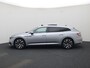 Volkswagen Arteon Shooting Brake 1.4 TSIeHybrid 160kW/218PK R-Line DSG · Panoramadak · Trekhaak · Camera · Apple/Android · Massagefunctie