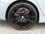 BMW 3-Serie 330e Touring M Sportpakket Elek.Sportstoelen Driv.Ass. Active Cruis control HiFi Ada.Led 20'' LM Velgen