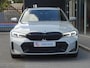 BMW 3-Serie 330e Touring M Sportpakket Elek.Sportstoelen Driv.Ass. Active Cruis control HiFi Ada.Led 20'' LM Velgen