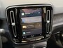Volvo C40 Recharge Core 69 kWh Panoramadak / Carplay / Camera