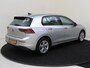 Volkswagen Golf 1.0 TSI Life | Parkeersensoren | Adaptieve cruise control | CarPlay | Sfeerverlichting | Electronic climate control | Lane assist |
