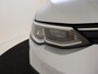 Volkswagen Golf 1.0 TSI Life | Parkeersensoren | Adaptieve cruise control | CarPlay | Sfeerverlichting | Electronic climate control | Lane assist |